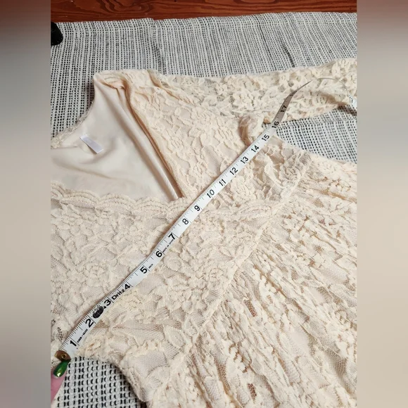 SOLD Pink Blush Creme / Off-White Dress - Picture 9 of 10